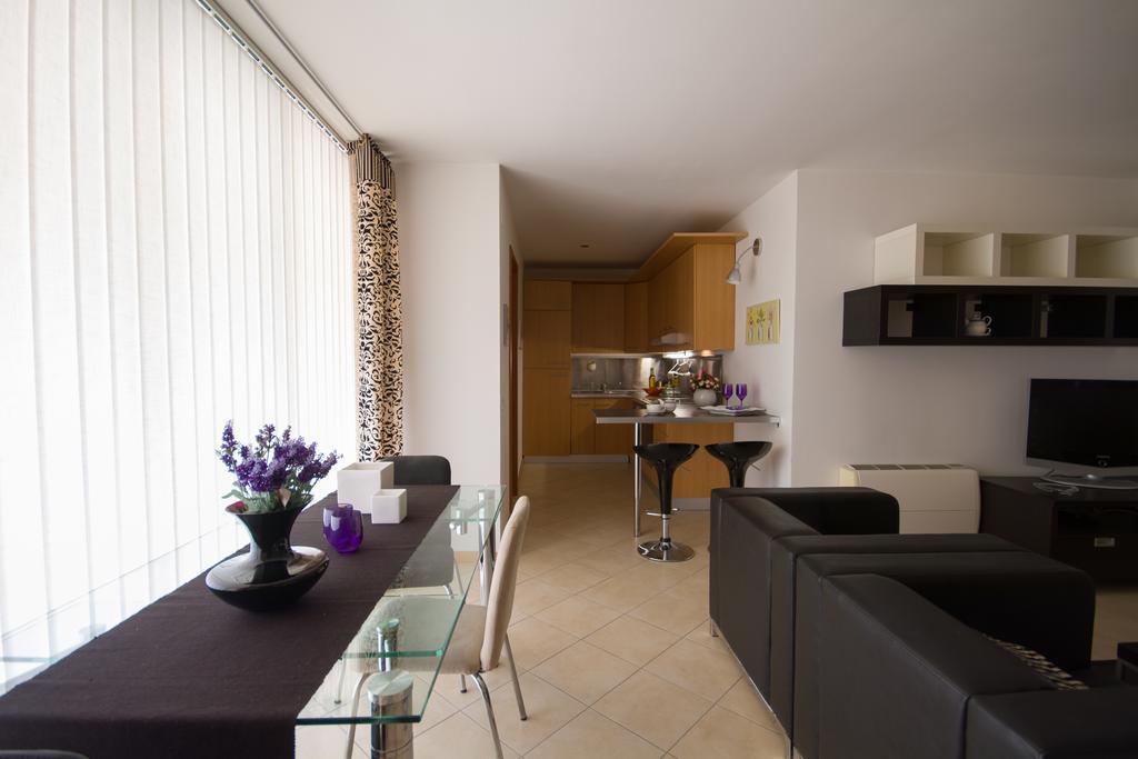 Apartments Casa Emonia Novigrad Istria Szoba fotó